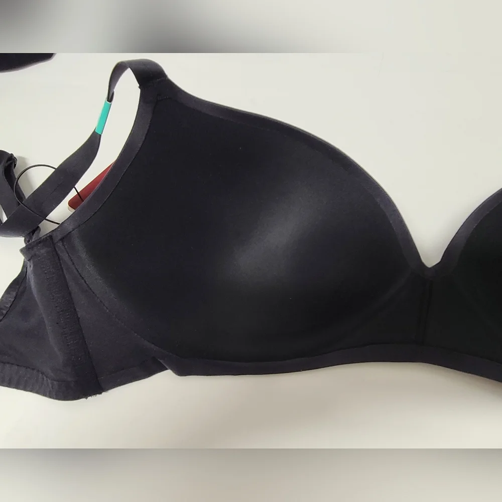 Tommy John Second Skin Comfort Lightly Lined Wireless Demi Bra Black 32DDD NWT